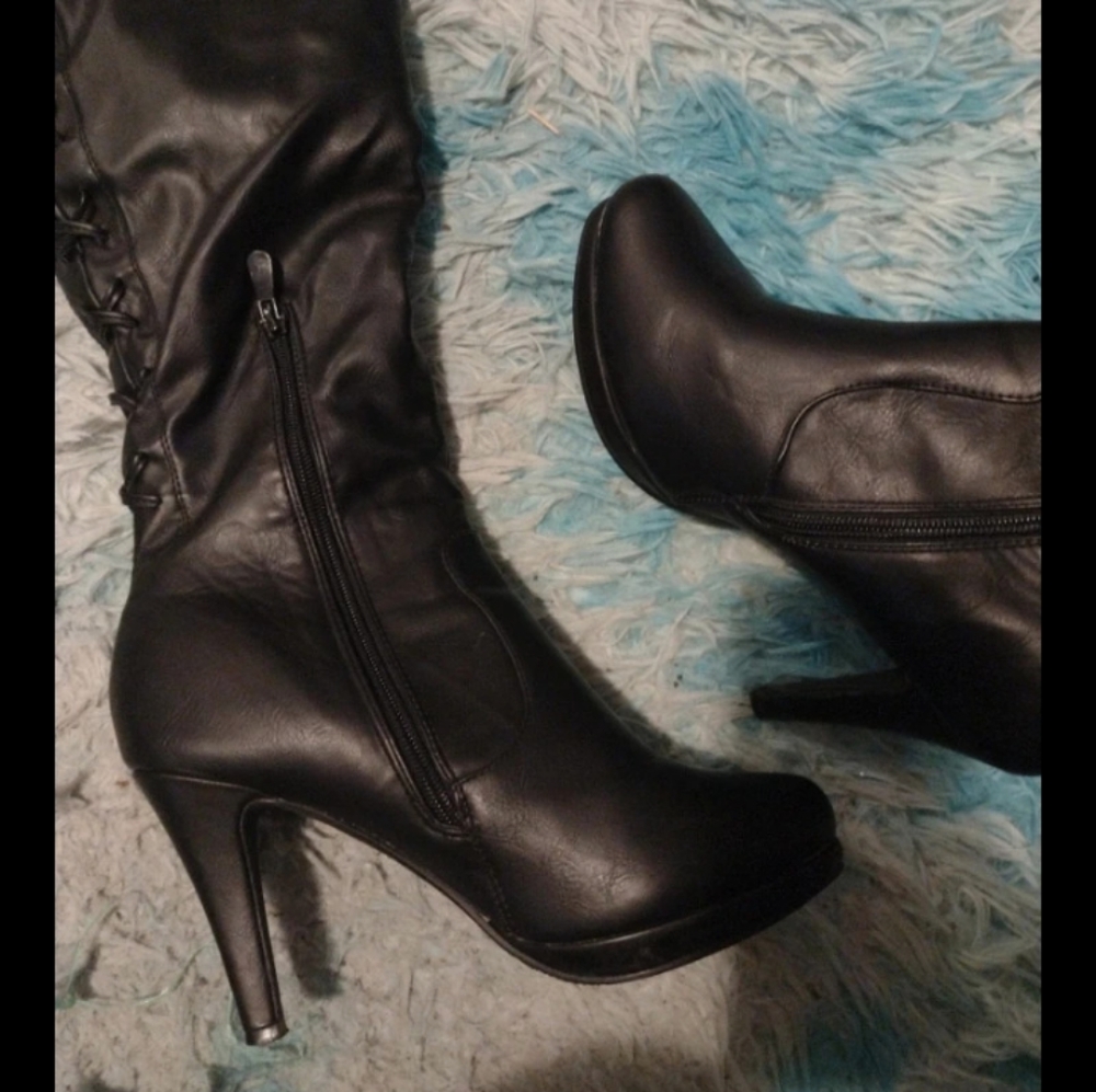 womens knee high boots 9.5